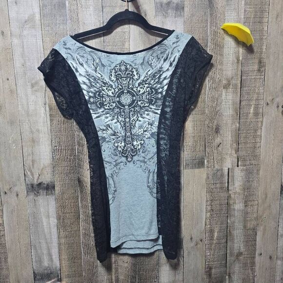Active Street Couture Vintage Y2K Grey and Black Lace Cross Embellished Tee - Picture 3 of 6